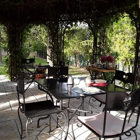 Oda ve Kahvaltı Mas De L'ile Avinyon