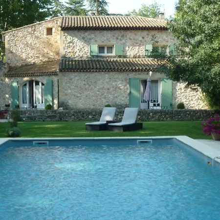 Mas De L'ile 3*