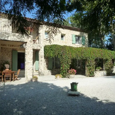 Mas De L'ile Frühstückspension 3*